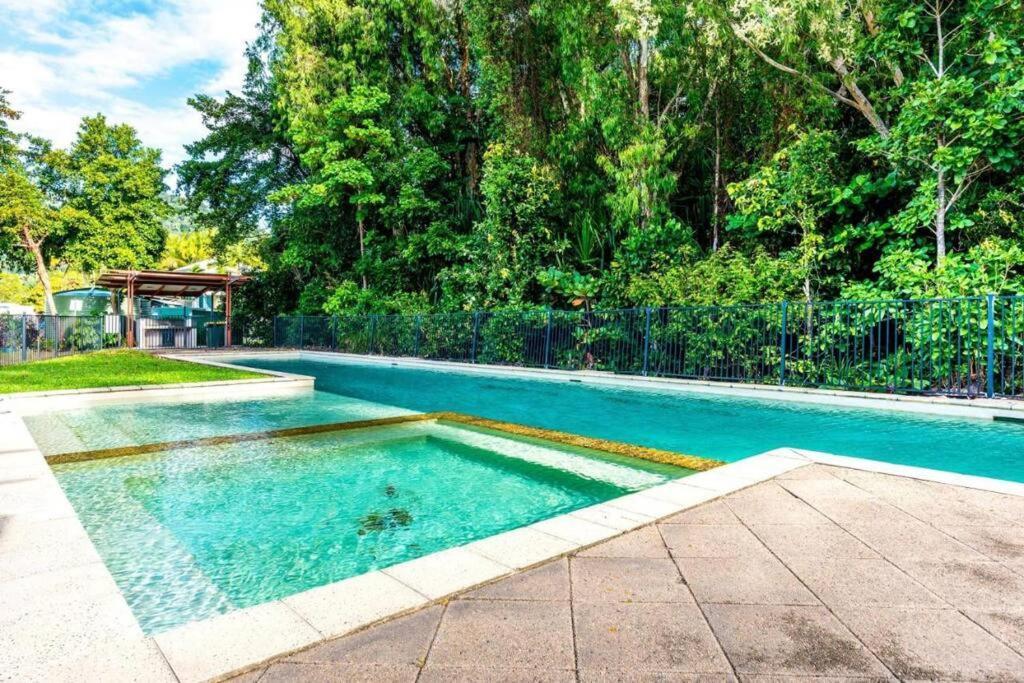 Blue Lagoon Villa B แคนส์ ภายนอก รูปภาพ